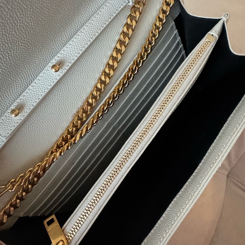 Saint Laurent Cream Quilted Chain Bag - Picture 7 of 8